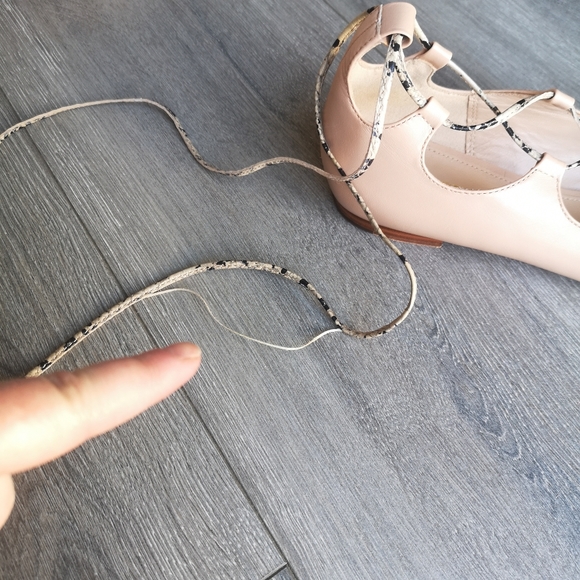 Coach Justine Leather Ghillie Lace Up Pointed Toe Ballet Flat in Nude - Picture 15 of 16